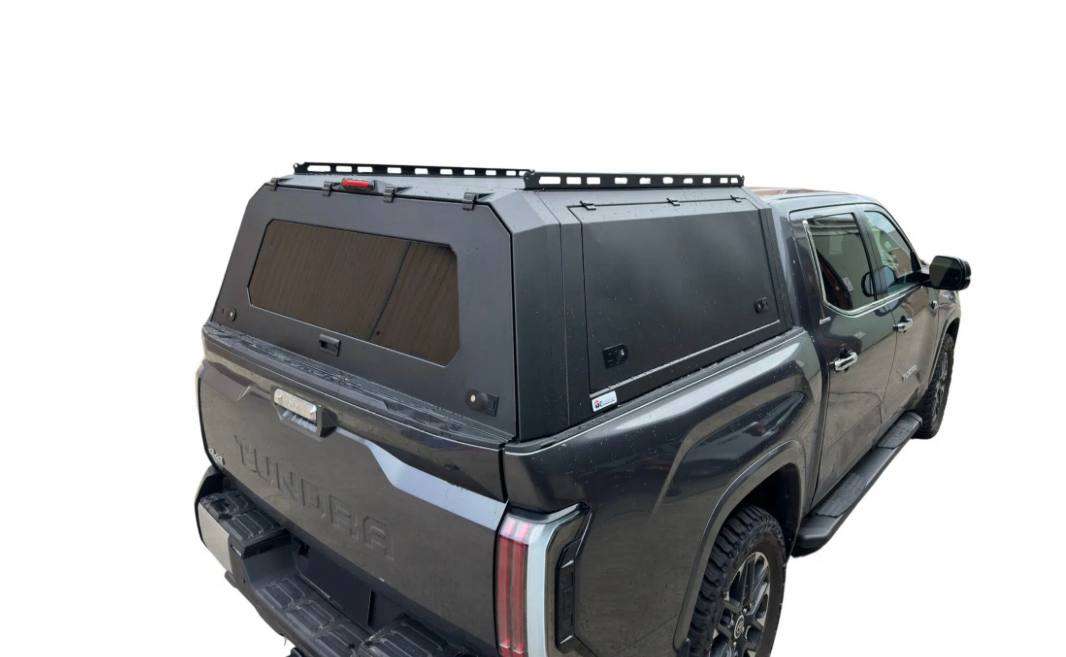 Кунг алюмінієвий LuxCap Standart для Toyota Tundra Double Cab 2021-2025 (довжина 6′ 5″)