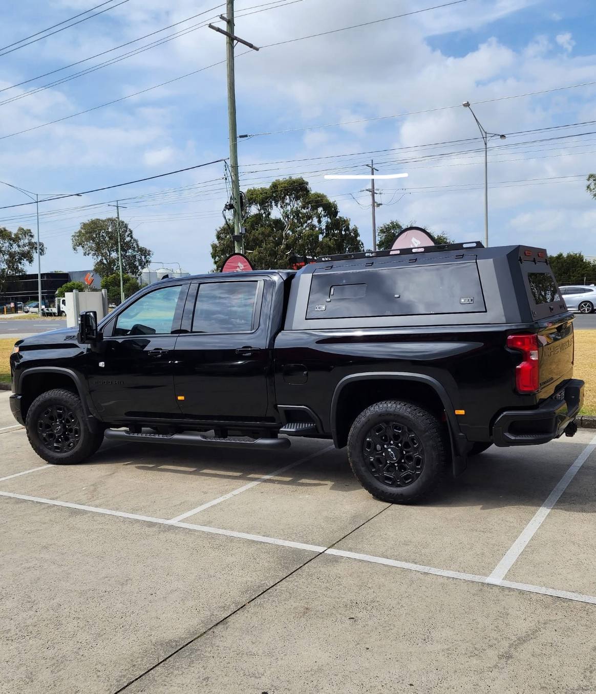 Кунг алюмінієвий LuxCap Sport для Chevrolet Silverado 2500 Double Cab 2015-2019 (довжина 6′ 9″)