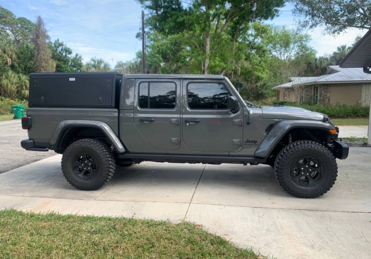 Кунг алюмінієвий LuxCap Standart для Jeep Gladiator 2020-2025 (відкритий)