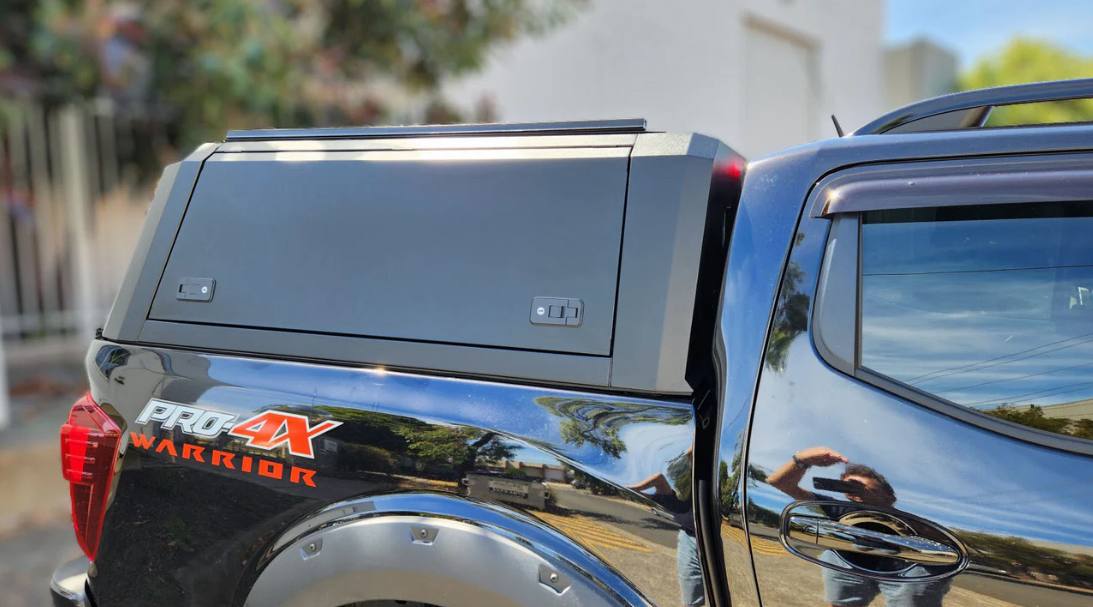 Кунг алюмінієвий LuxCap Standart для Nissan Navara Double Cab 2014-2021 (довжина 4′ 9″)
