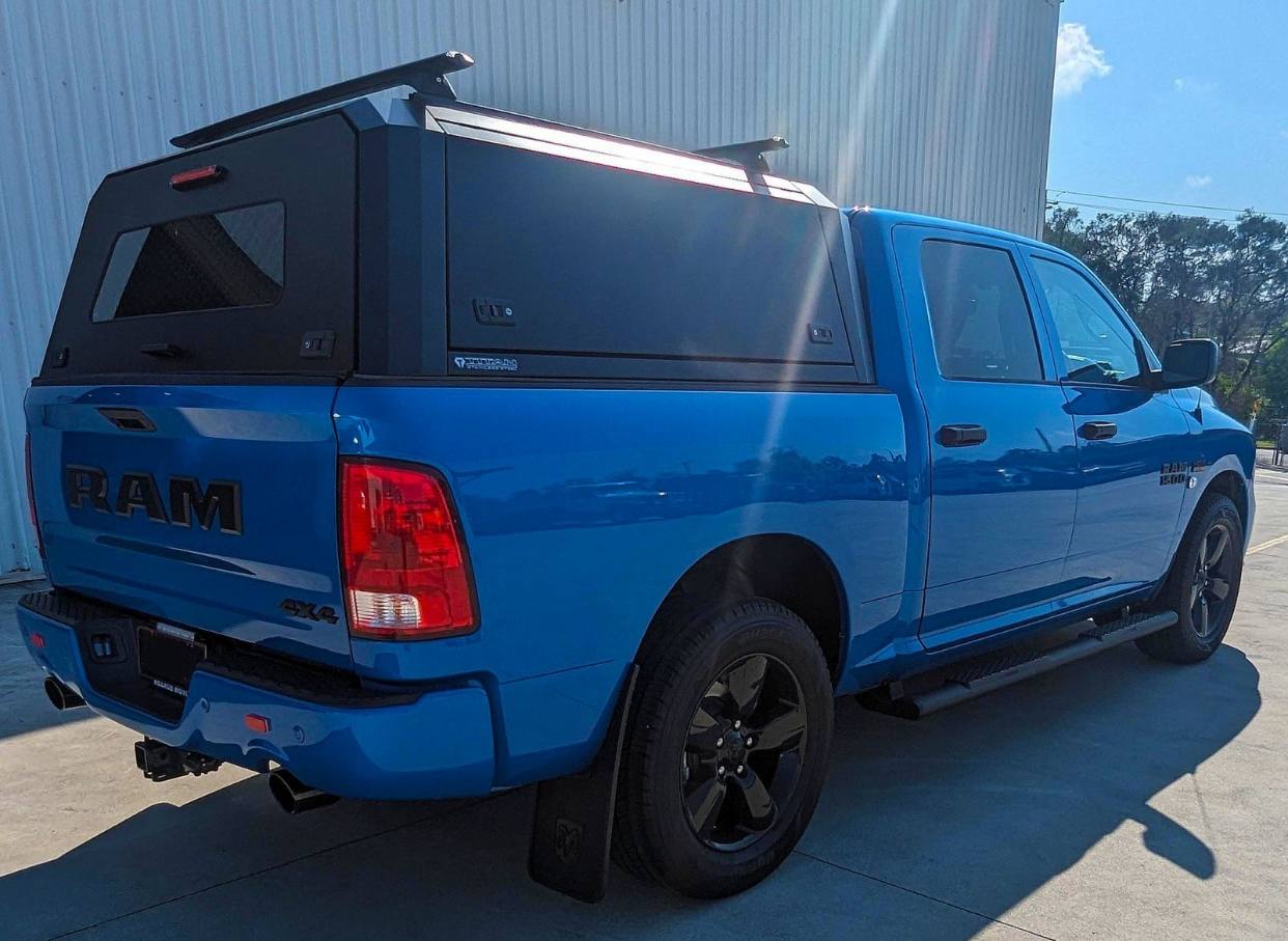 Кунг алюмінієвий LuxCap Standart для Dodge Ram 2500 Crew Cab 2010-2018 (довжина 8′ 0″)