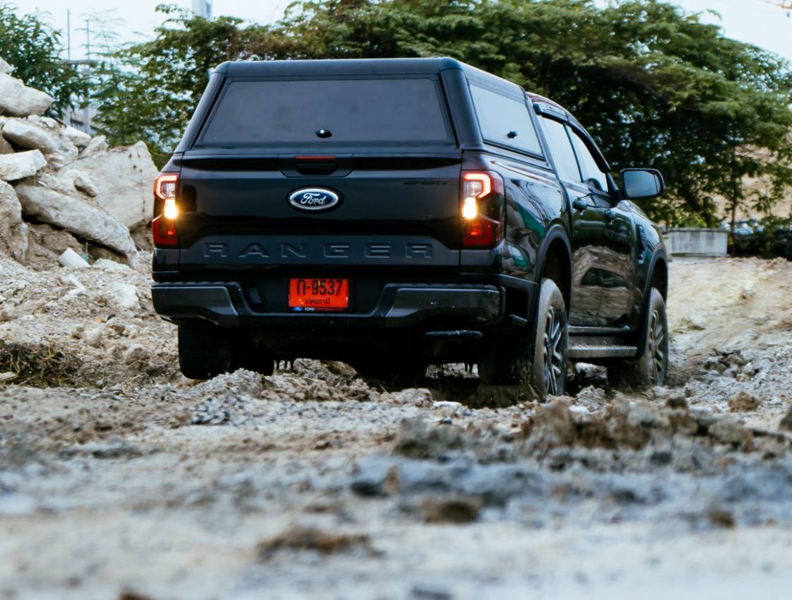 Кунг алюмінієвий LuxCap Standart для Ford Ranger SuperCrew 2021-2025 (довжина 5′ 5″)