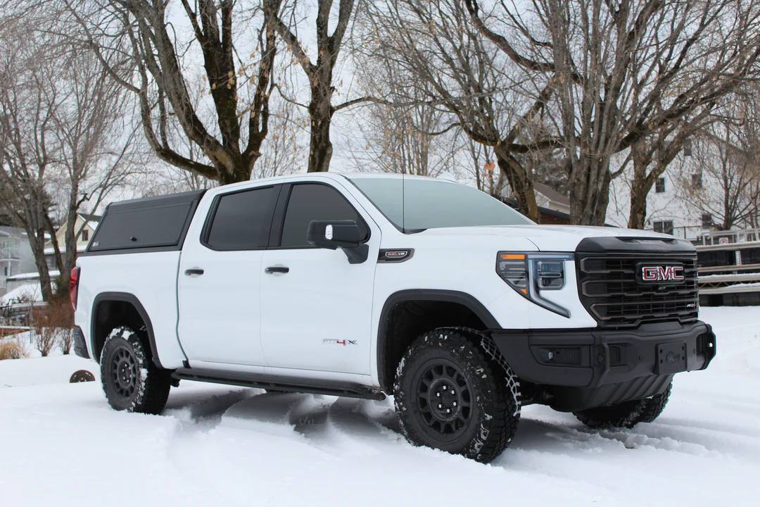 Кунг алюмінієвий LuxCap Standart для GMC Sierra 1500 Crew Cab 2015-2020 (довжина 6′ 5″)