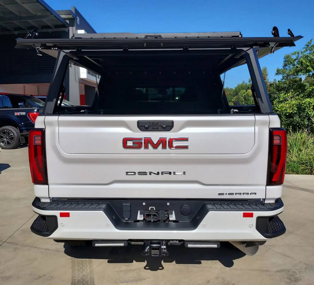 Кунг алюмінієвий LuxCap Standart для GMC Sierra 1500 Double Cab 2020-2025 (довжина 6′ 5″)